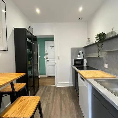 Charmant Appartement, Tout Equipe 아파트 *