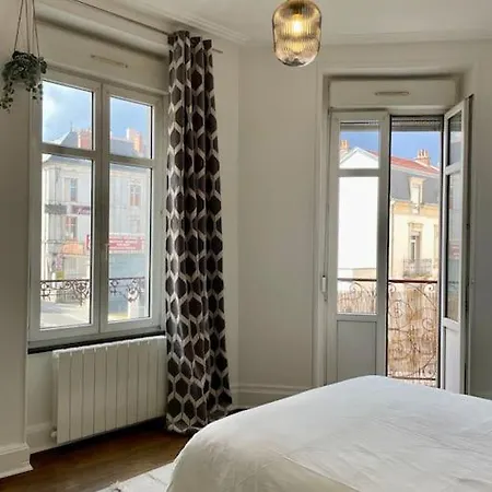 아파트 Charmant Appartement, Tout Equipe 낭시